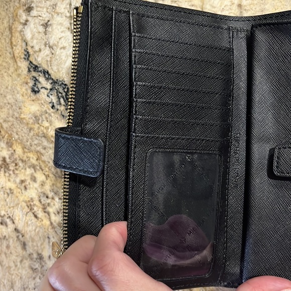 Michael Kors Clutch Wristlet - Picture 6 of 15